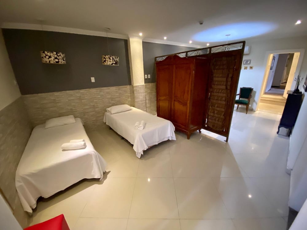 Lemes Hotel 15/50