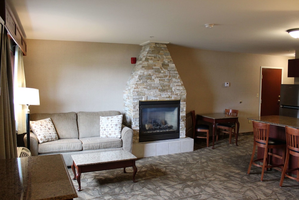 Medallion Inn and Suites 33/46
