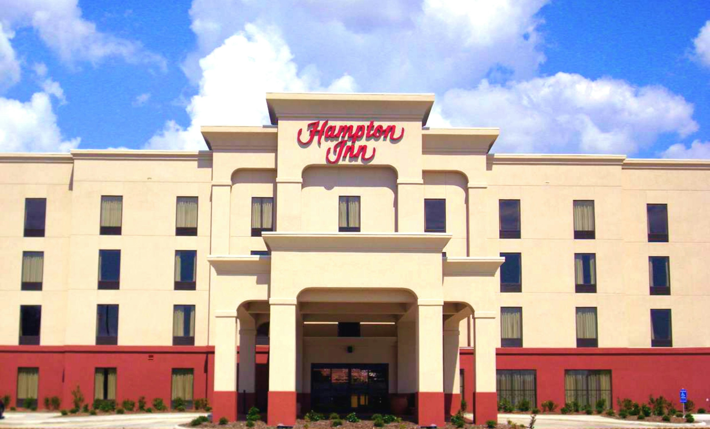 Hampton Inn Greenville 1/25