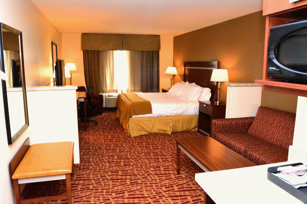 Holiday Inn Express Hotel And Suites Glendive 23/60