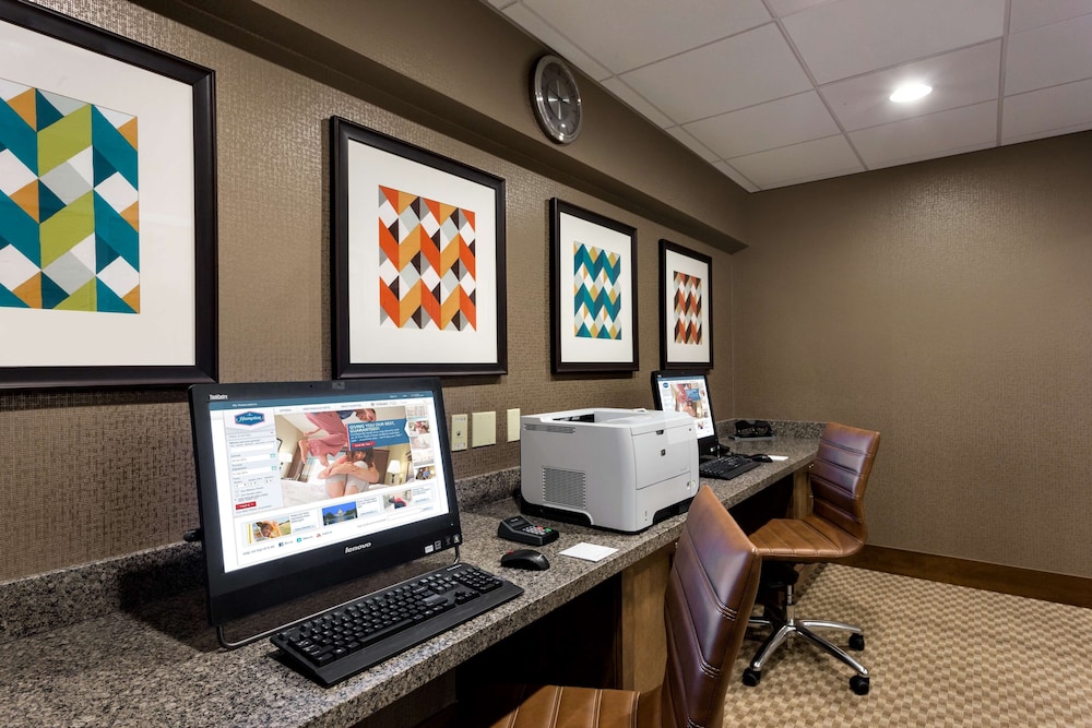 Hampton Inn & Suites Clayton/St Louis-Galleria Area 61/61