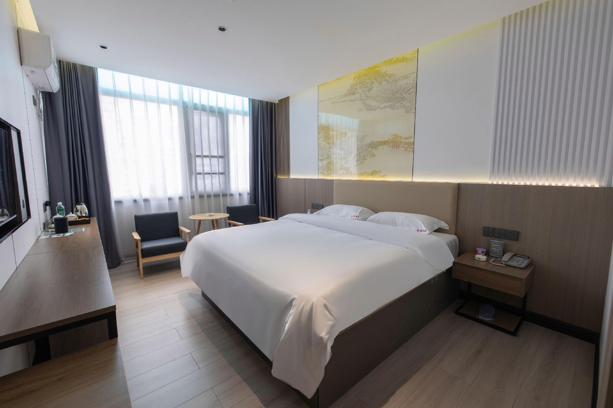 Thank Inn Plus Hotel Yunnan Honghe Gejiu City Renmin Road 14/22