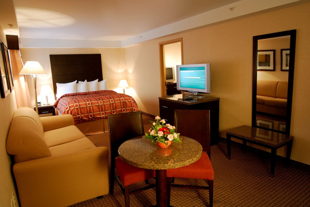 iHOTEL & Conference Centre Red Deer 40/57