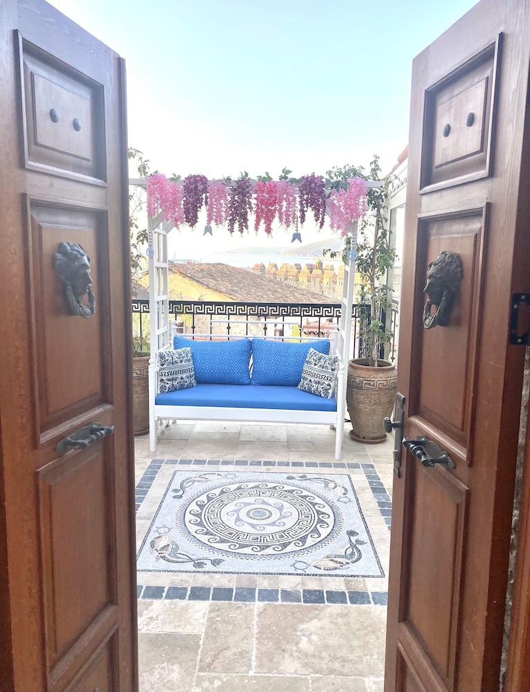 Villa Ephesus Special Class 6/63