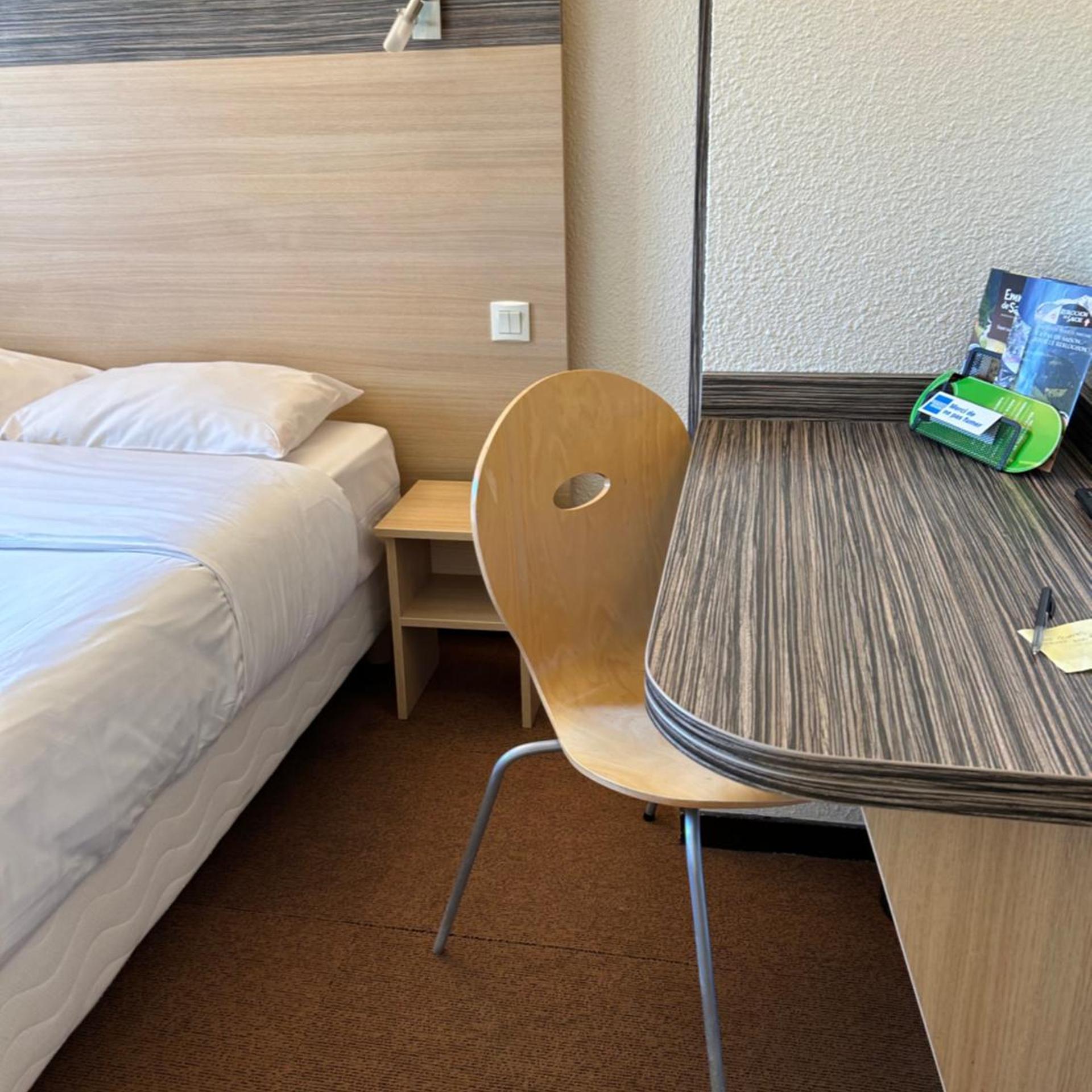 P'TIT DEJ-HOTEL ANNECY NORD 18/48