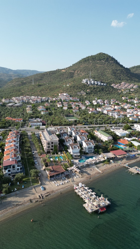 Esida Hotel 44/49