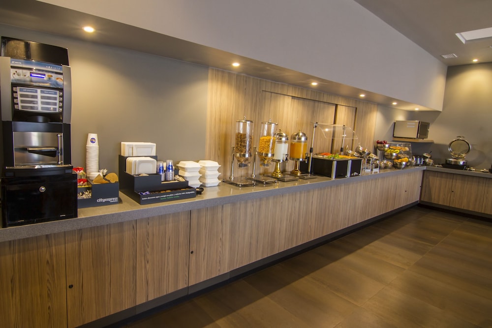 City Express Plus by Marriott Ciudad de Mexico Mundo E 17/24