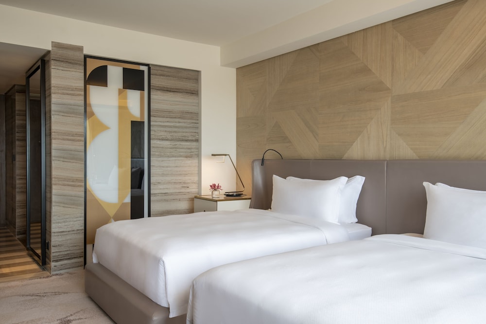 PREMIUM, TWIN BEDS, SEA VIEW, BALCONY