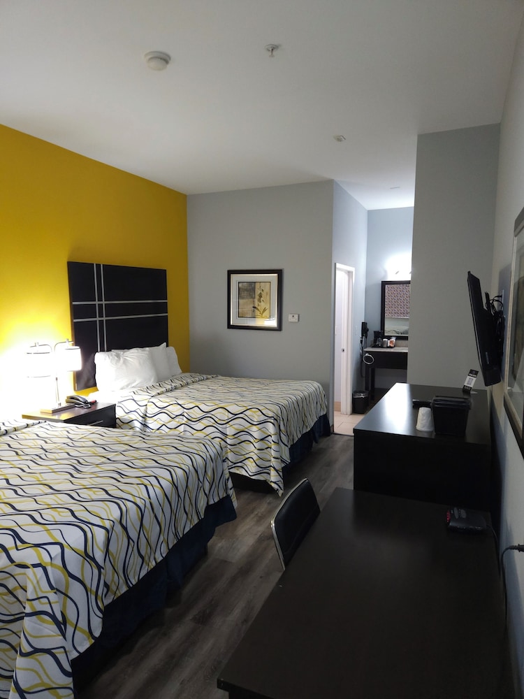 ROOM, 2 QUEEN BEDS
