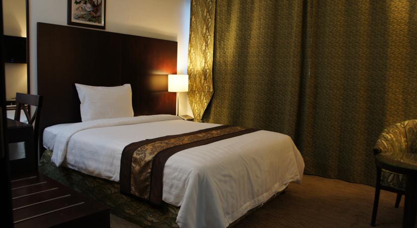 Boonmax Hotel L.L.C 28/51