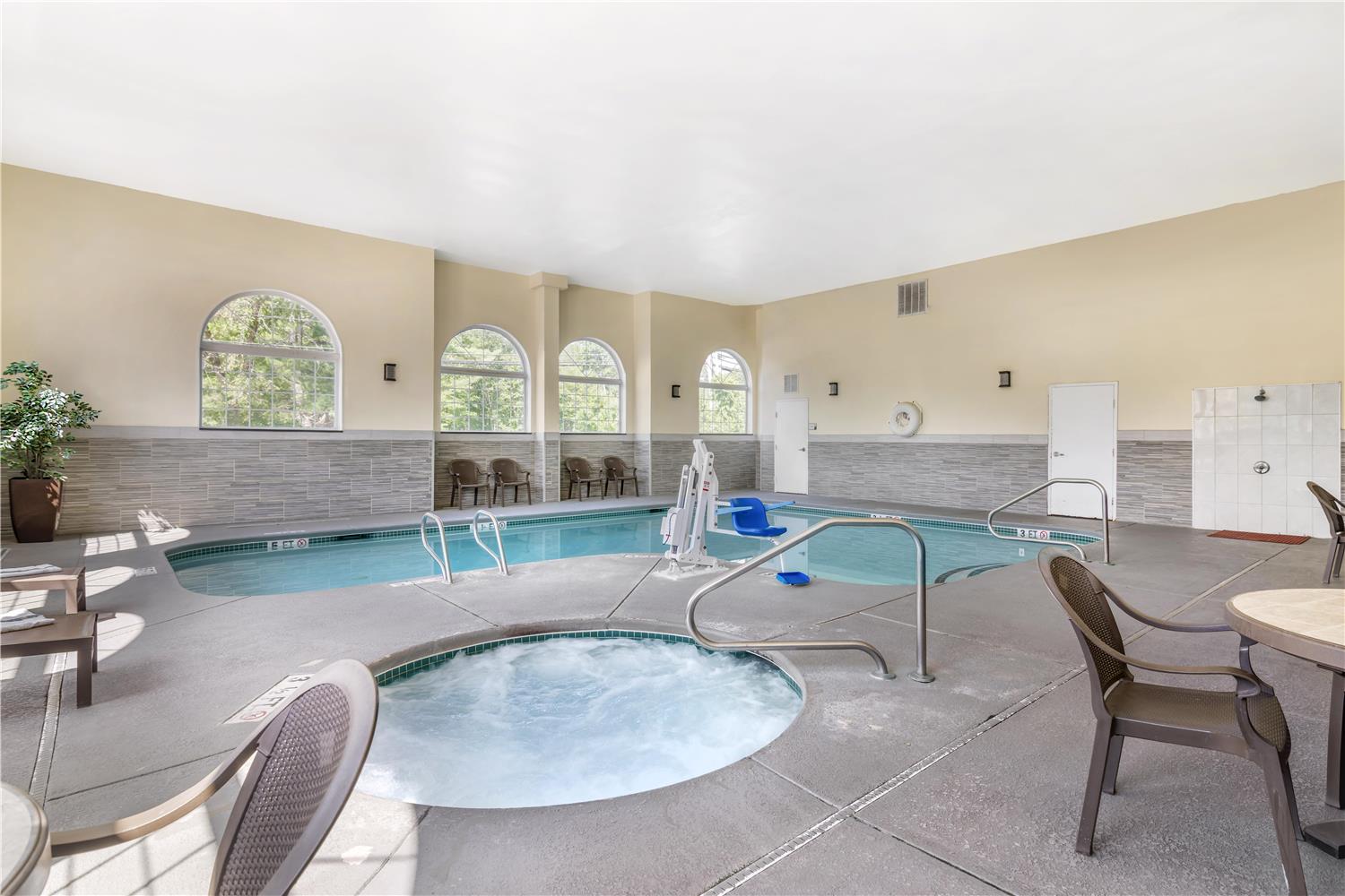 Best Western Concord Inn & Suites 18/31