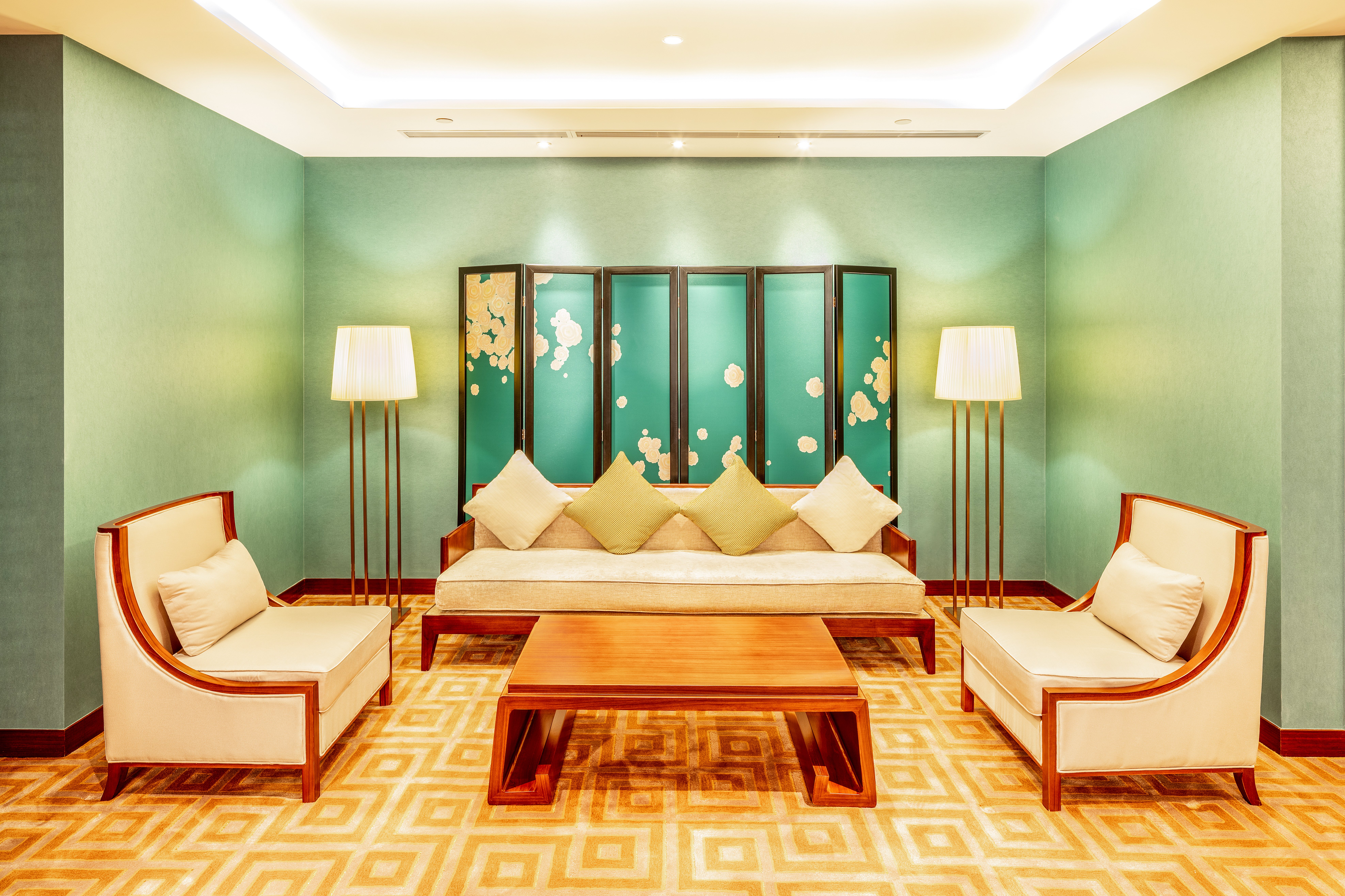 Holiday Inn Neijiang Riverside 39/81