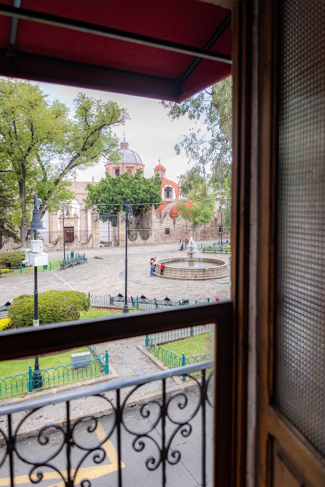 Hotel El Carmen 11/59