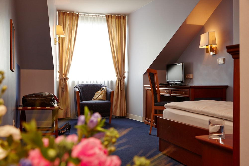 Hotel Concorde Munchen 36/49