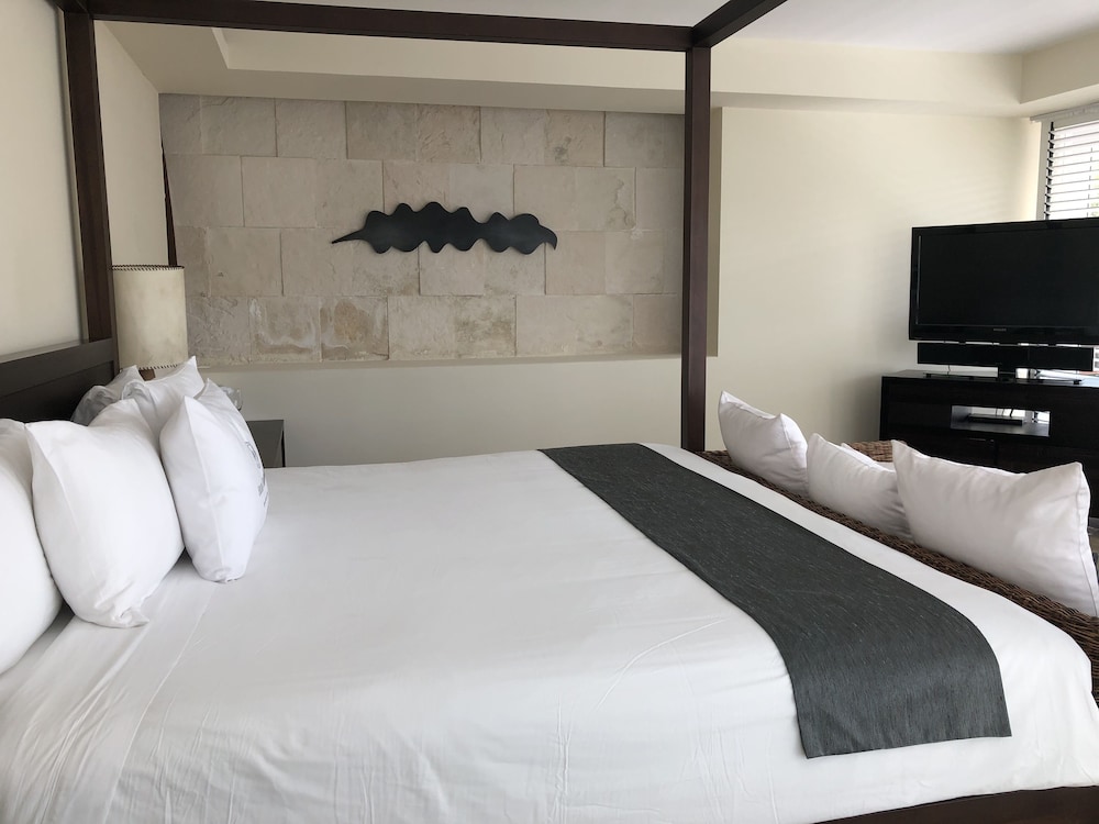 Blue Diamond Luxury Boutique - All Inclusive - Adults Only 6/50