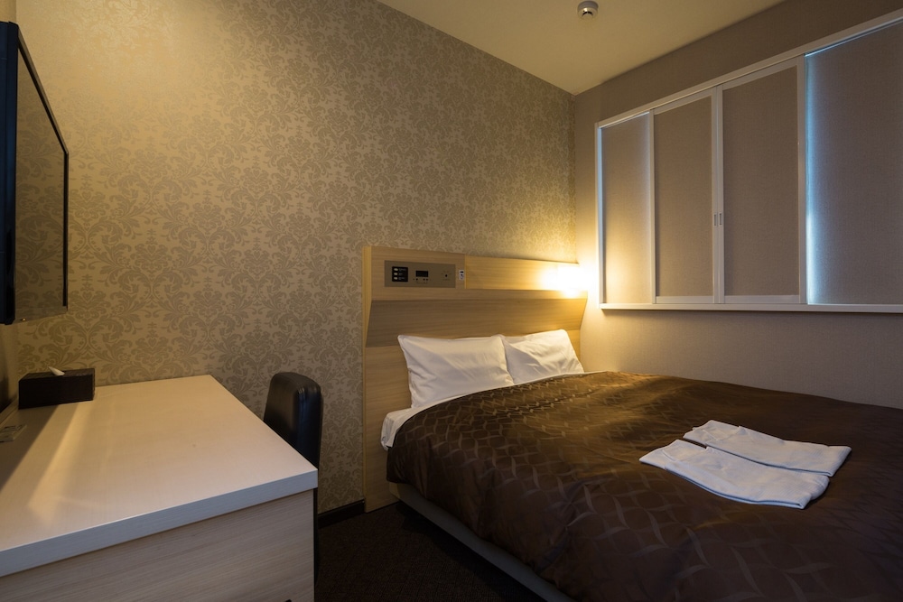 STANDARD, DOUBLE BED, SMOKING