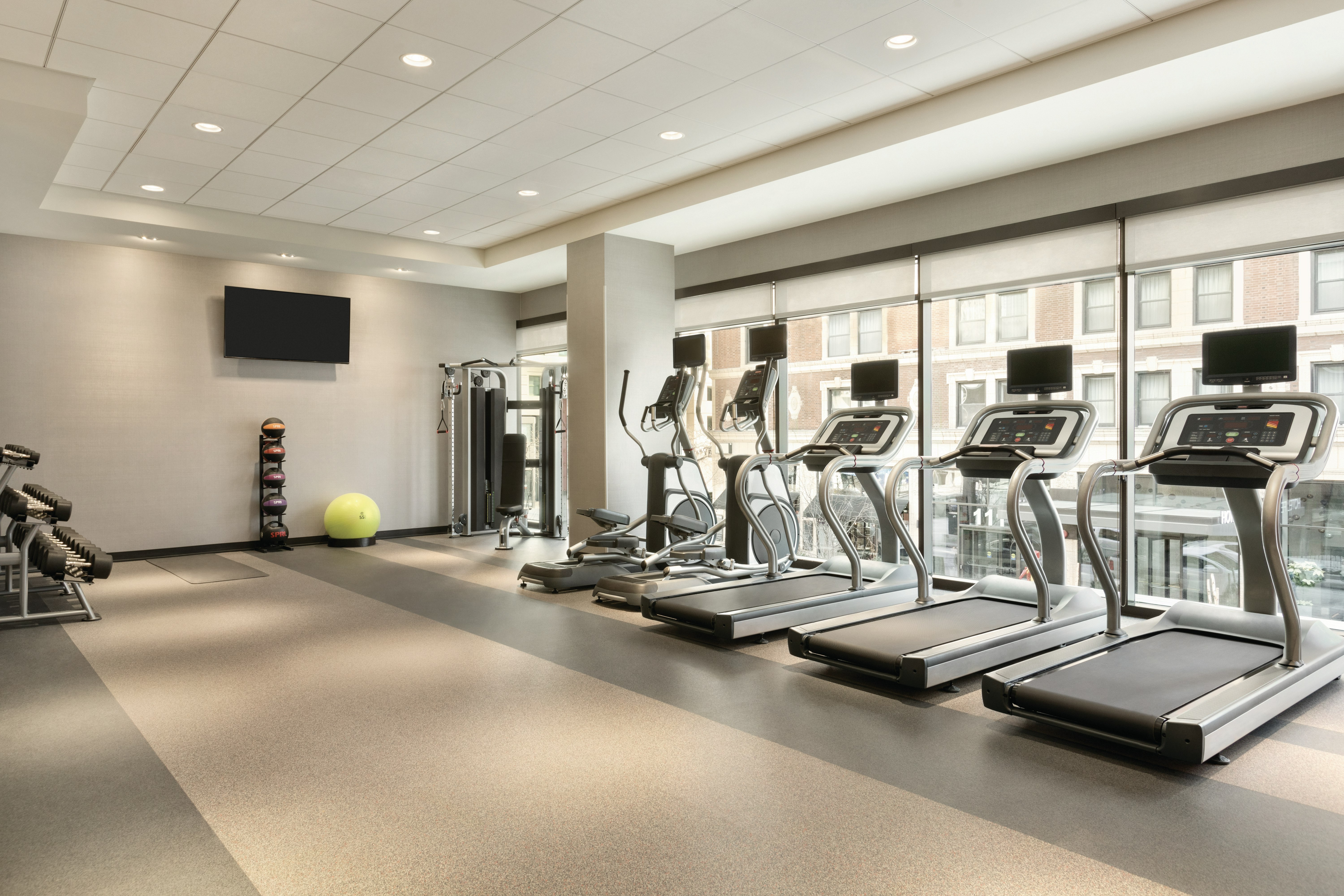 Home2 Suites By Hilton Chicago River North 26/55