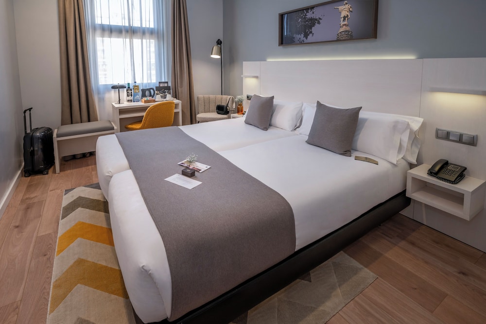 COMFORT, DOUBLE BED, PRIVATE BATHROOM