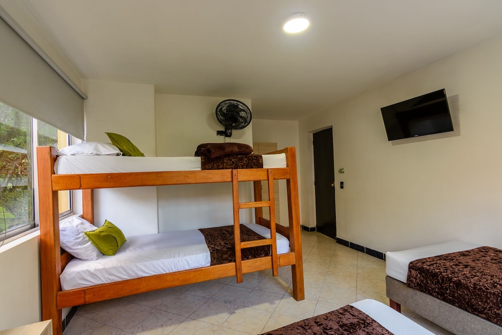 Hotel Med Colombia 16/35