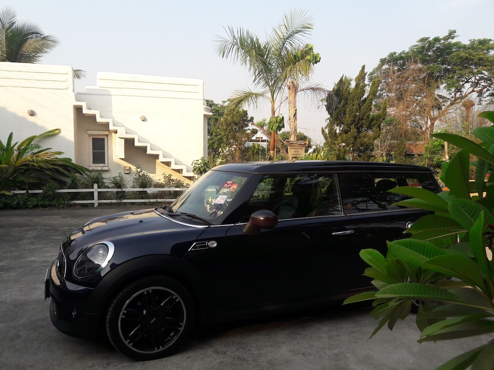 Scenic Riverside Resort 39/50