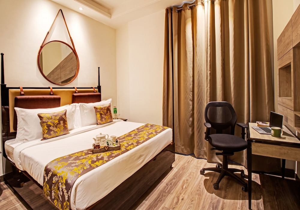 Rhythm Gurugram - Hotel & Suites 13/50