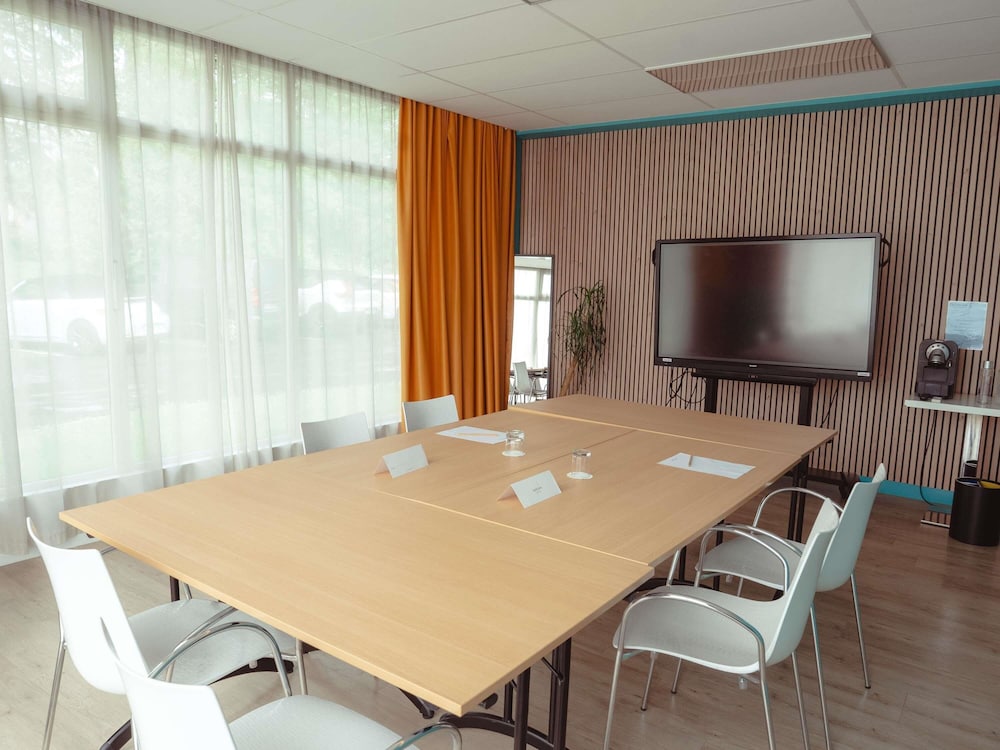 Mercure Brive 38/49