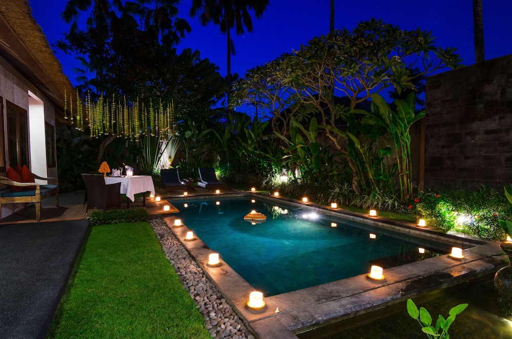 Imani Villas 28/46