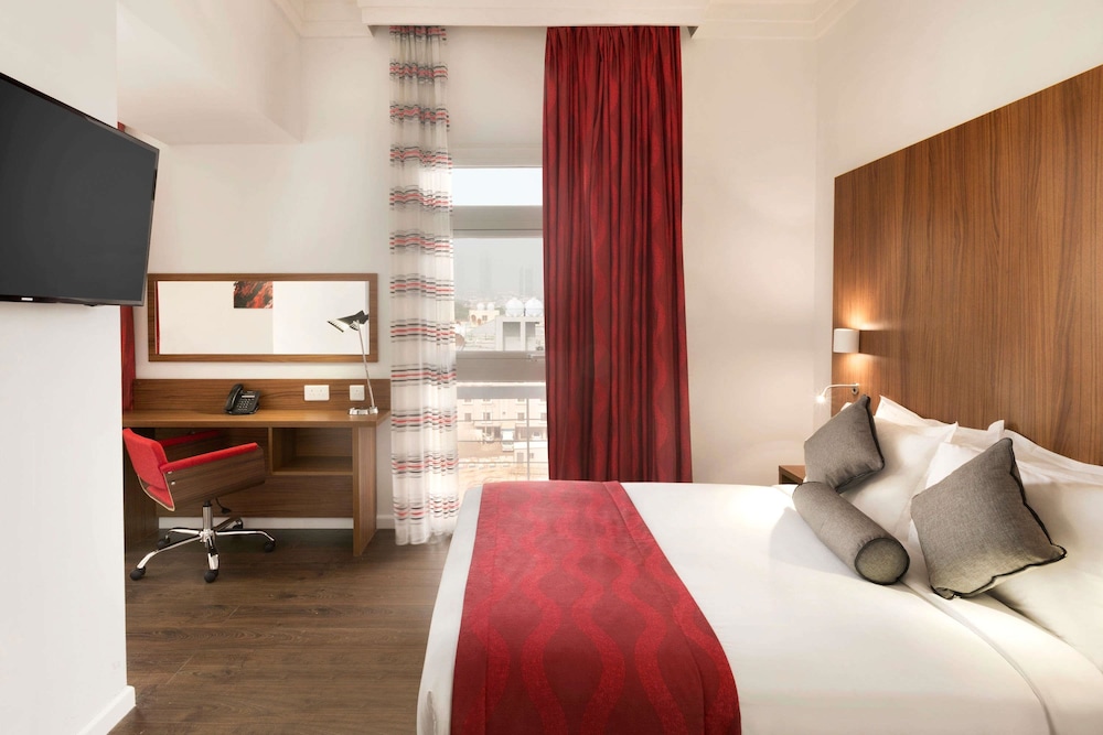 فندق رمادا إنكور الخبر(Ramada Encore by Wyndham Al Khobar Olaya) 20/39