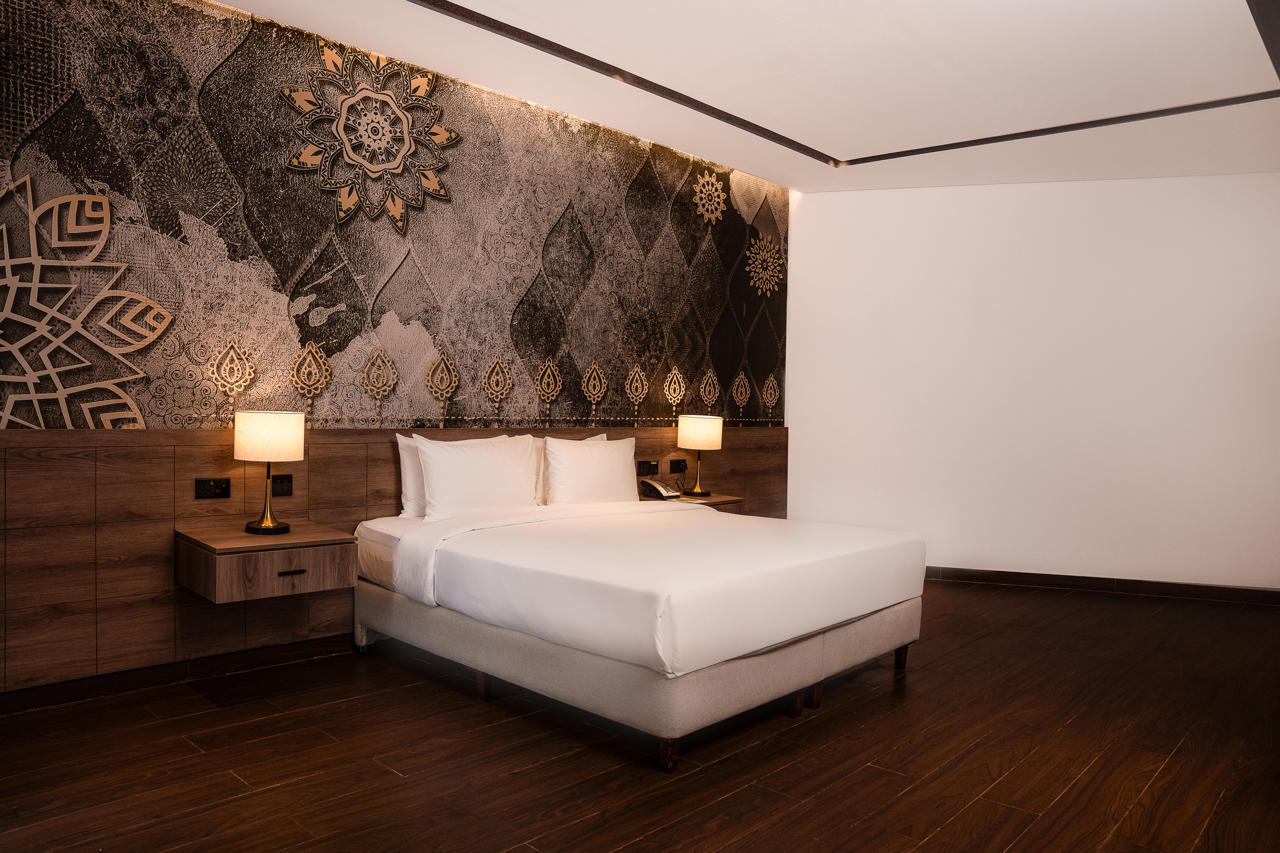 Golden Tulip Muscat The Village 7/34