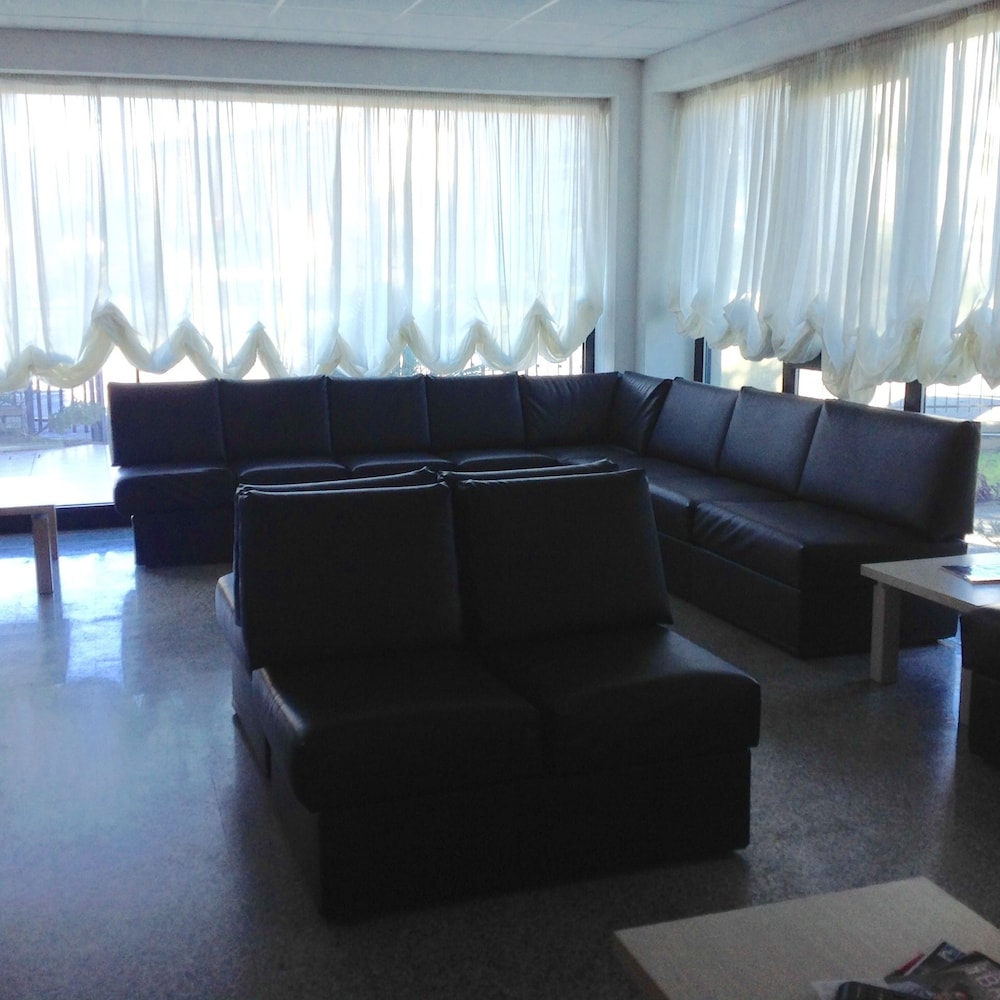 Hotel Rondine 22/38