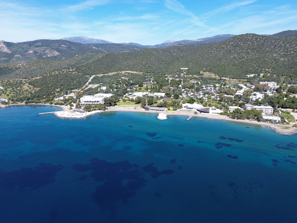 Hydra Beach Resort 45/47