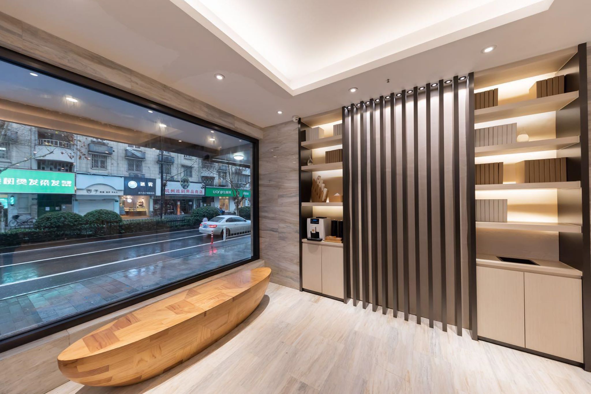 Ji Hotel Hangzhou West Lake Hubin Road 3/17