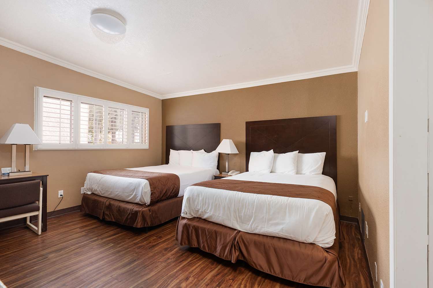 Americas Best Value Inn & Suites Anaheim Convention Center 11/27
