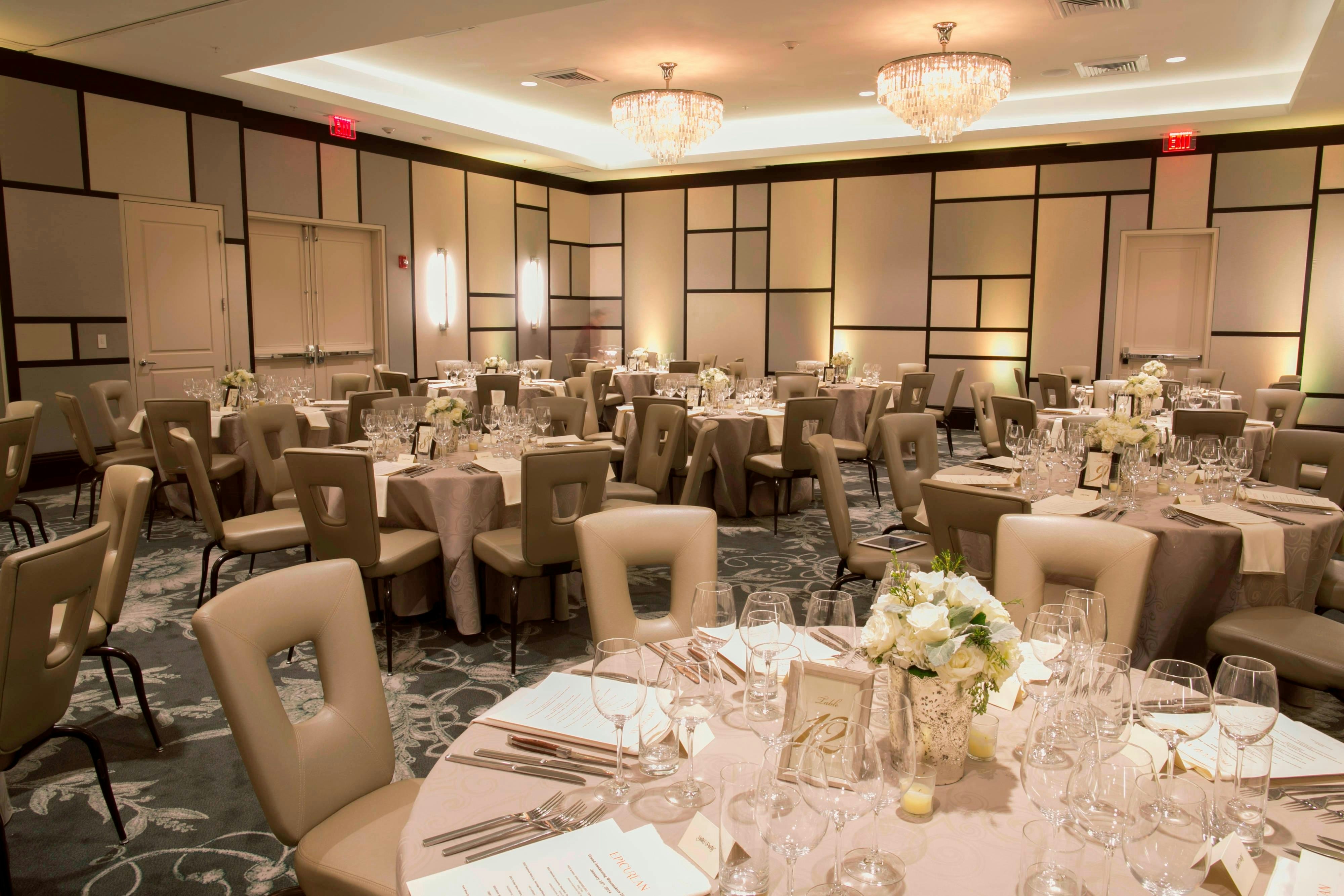 Epicurean Hotel Autograph Collection 14/18