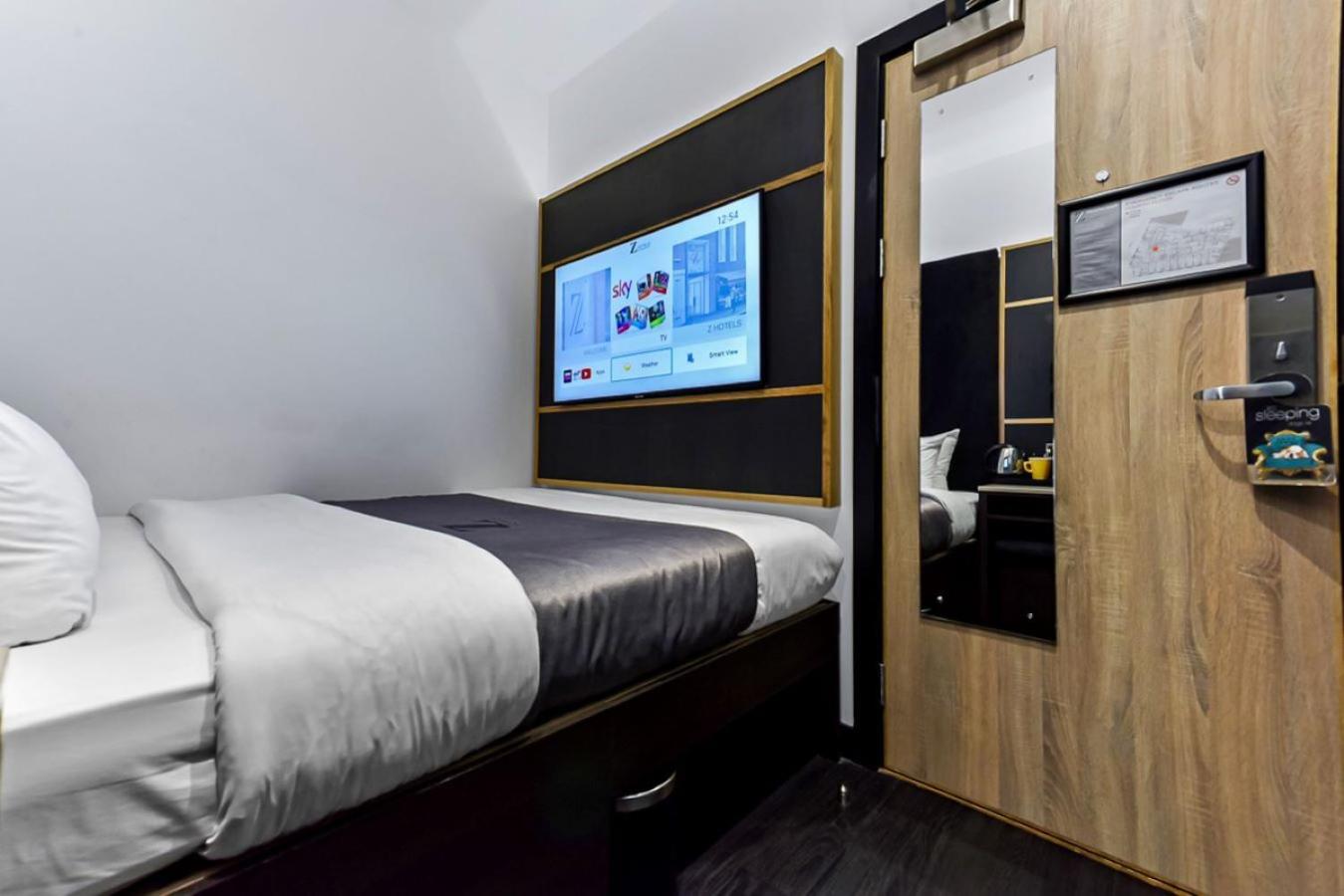 Inner, Z, Double Bed, No Window