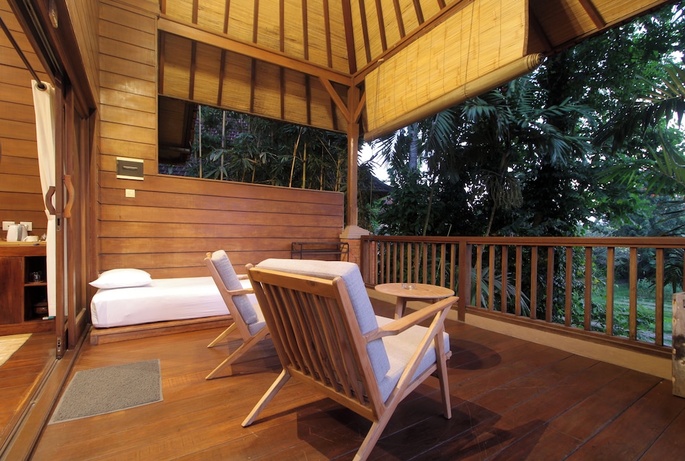 Tegal Sari Accommodation 18/50