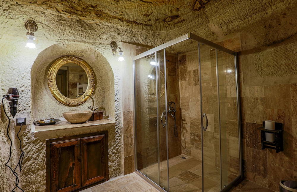 Casia Cave Suites 9/50