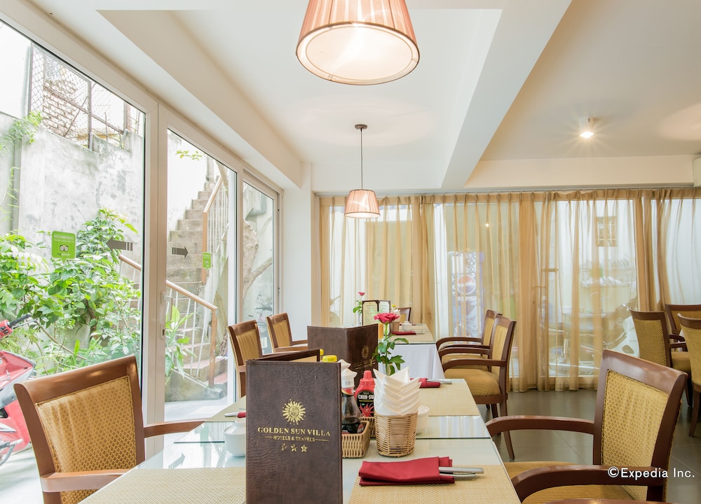 Golden Sun Villa Hotel 70/73