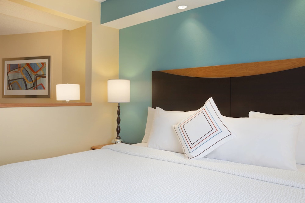 Fairfield Inn And Suites Minneapolis St Paul Roseville 8/20