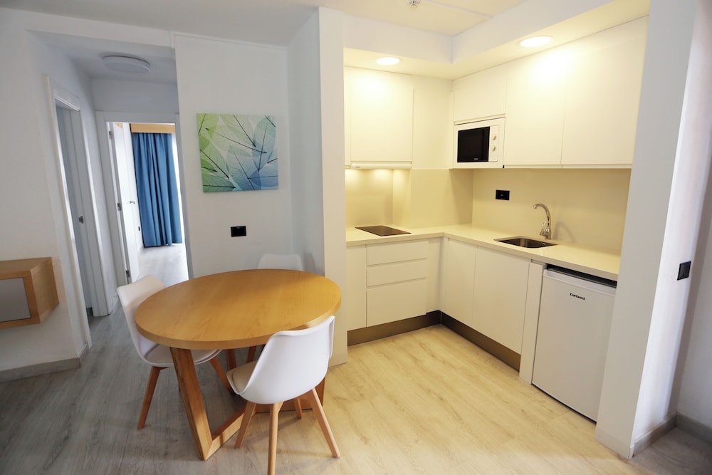Hotel Andorra 25/48