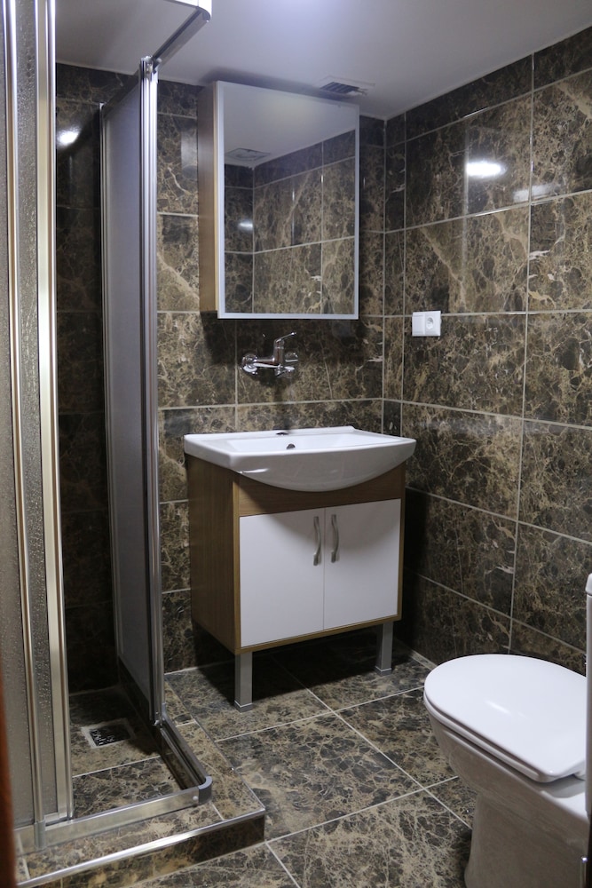 Beyoglu Huzur Otel 43/44