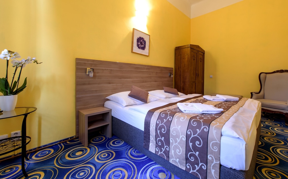 Hotel Otakar 21/50