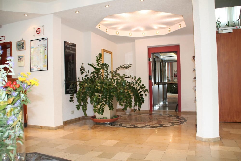 Trip Inn Hotel Zum Riesen 5/50