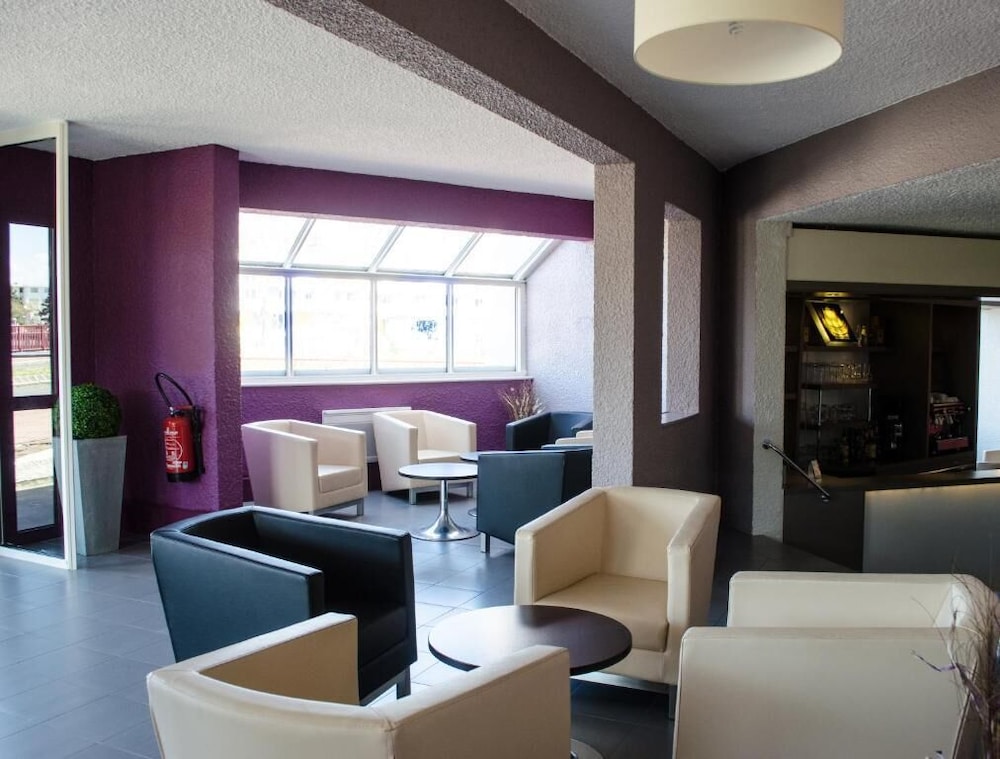 Premiere Classe Calais Centre - Gare 19/28