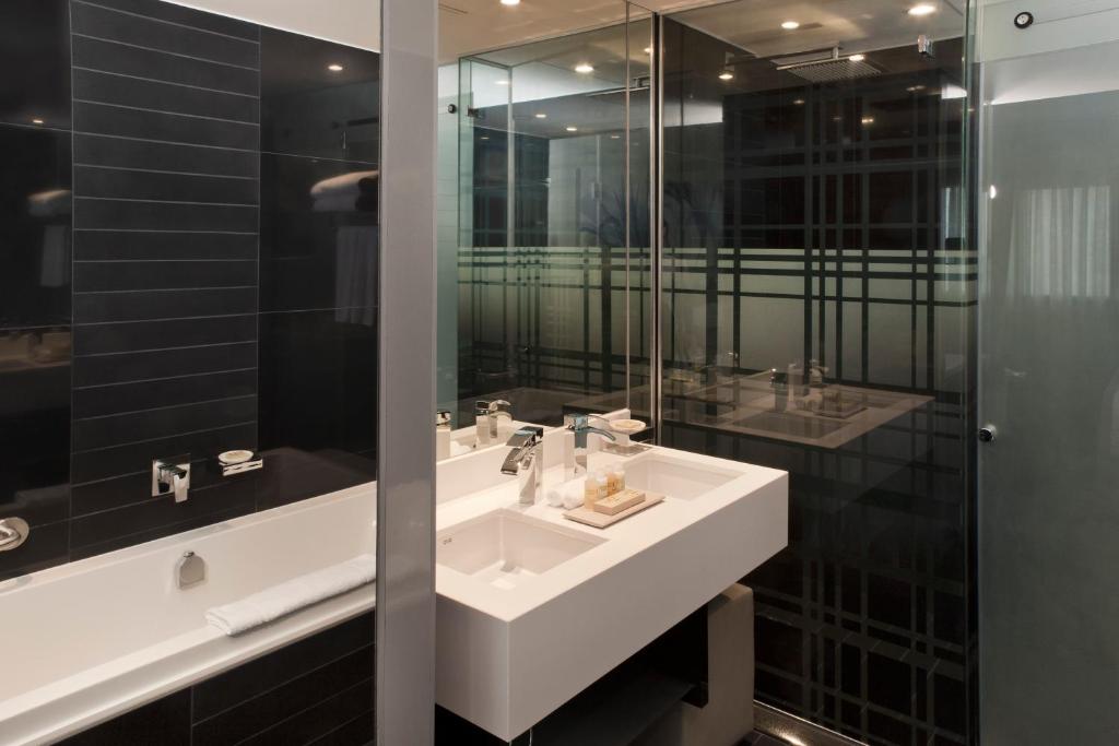 جناح جونيور مفرد