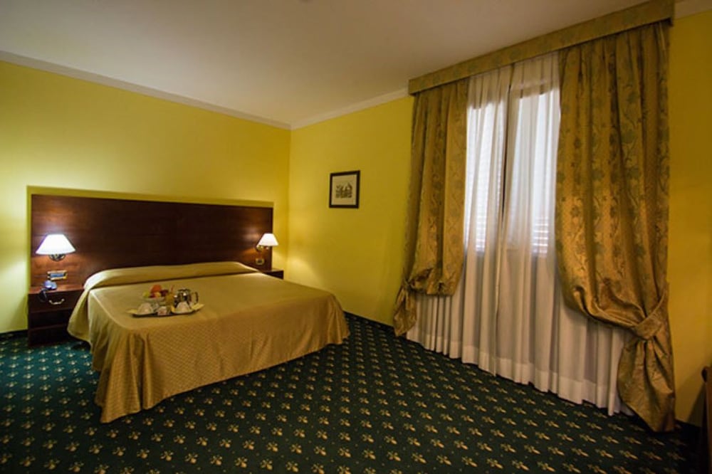 President Hotel di Montecatini 8/22