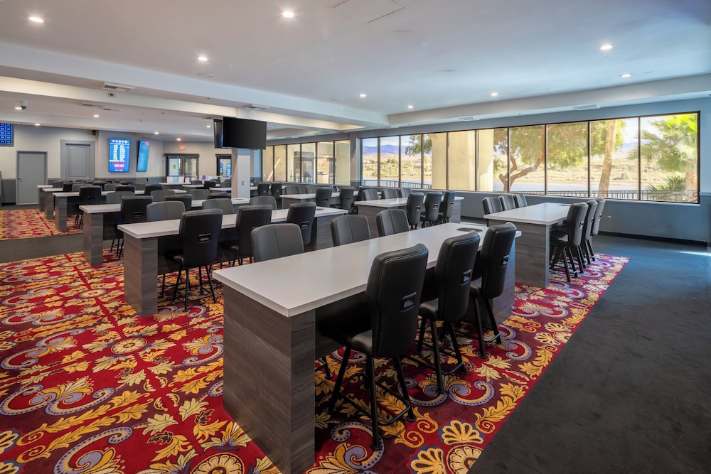 Edgewater Hotel Casino 44/58