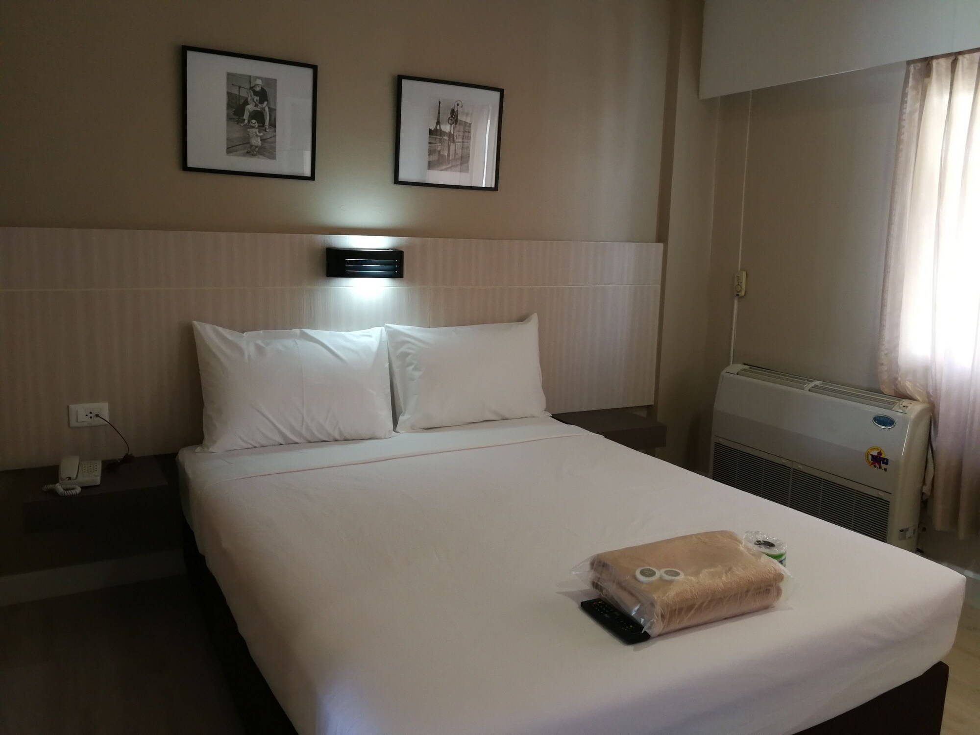 SUPERIOR, DOUBLE BED