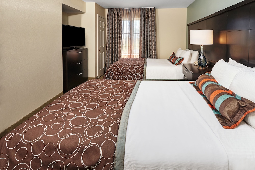 STAYBRIDGE SUITES LINCOLNSHIRE 10/59