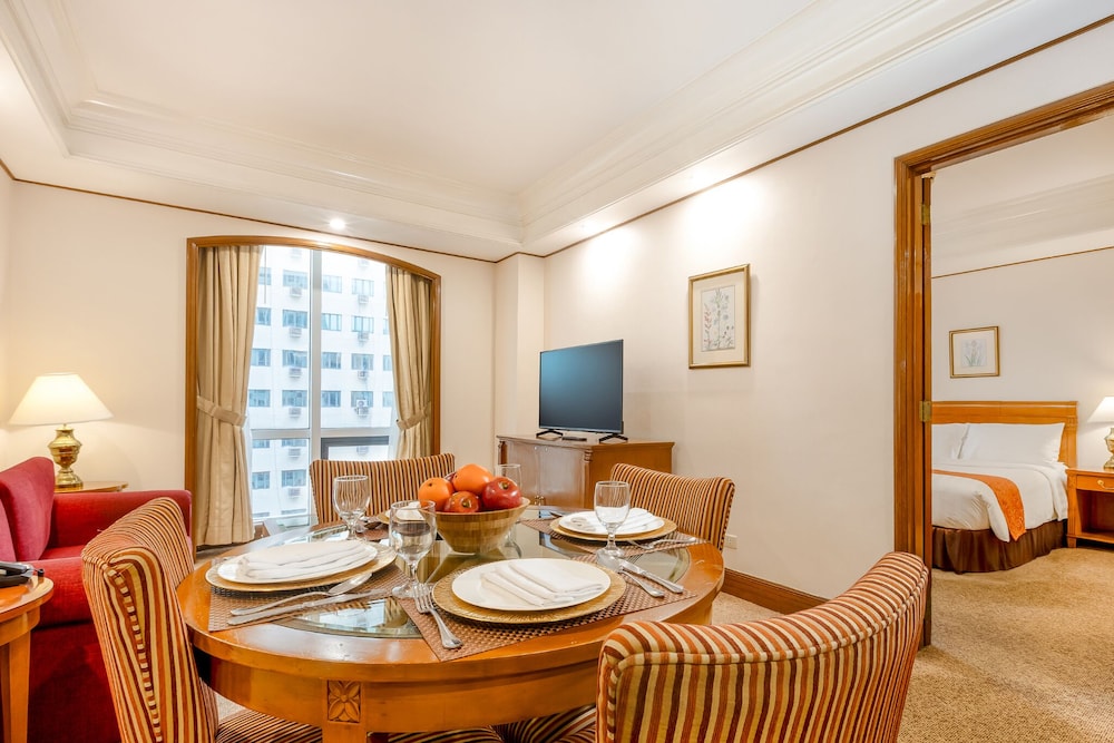 Richmonde Hotel Ortigas 60/64